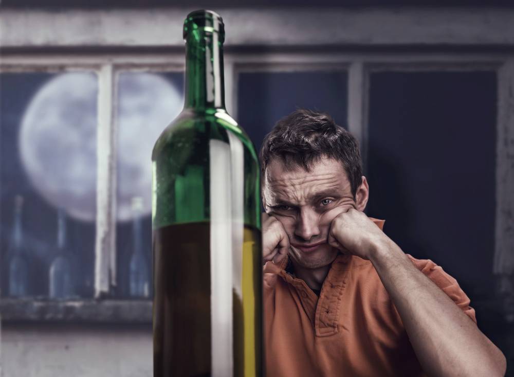 Psychoza alkoholowa a rola terapii poznawczo-behawioralnej